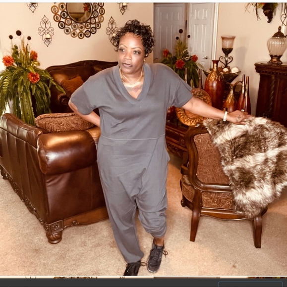 Oversized jumpsuit - Picture 1 of 2